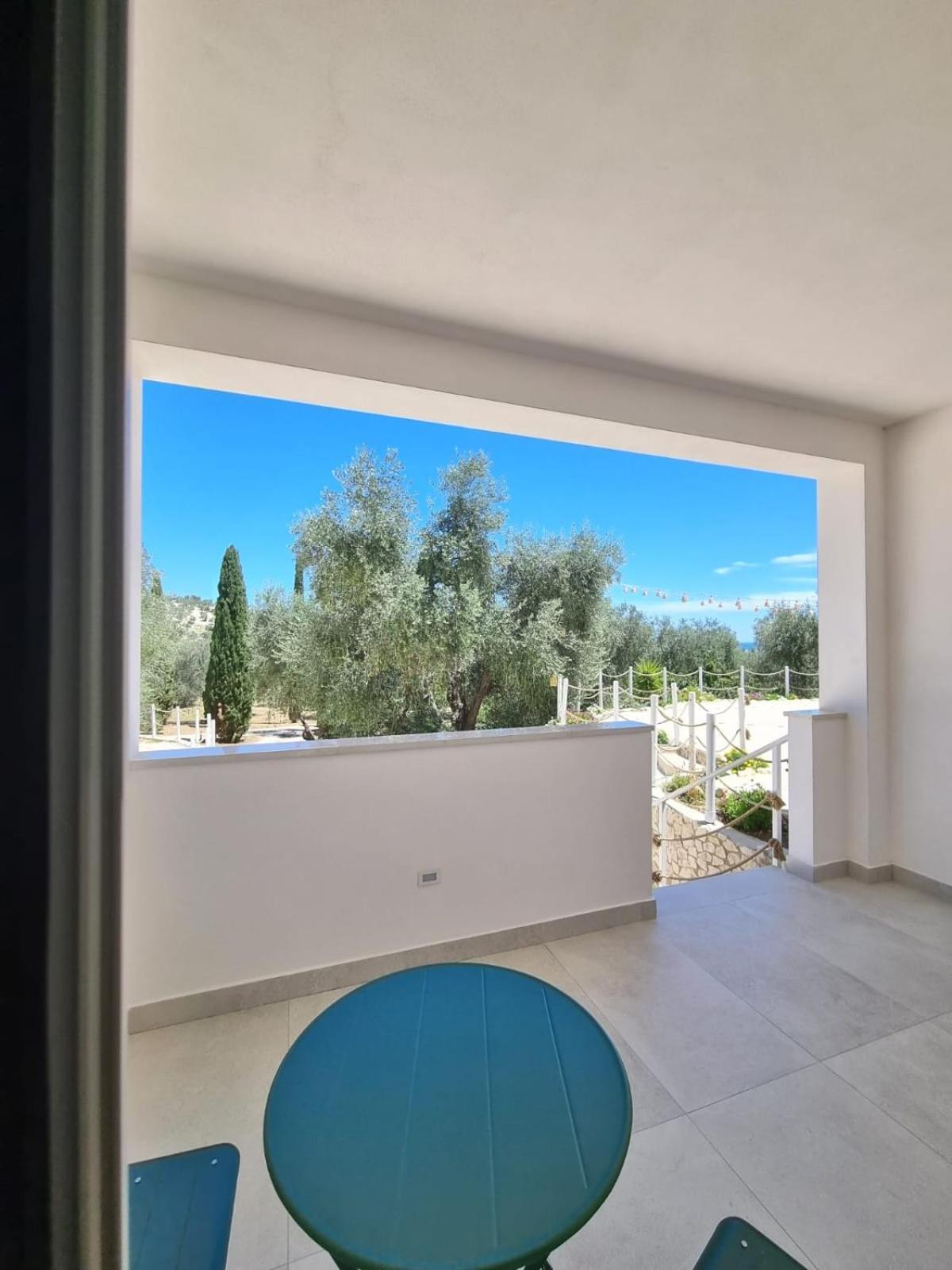 Le Fronde Vieste Bagian luar foto