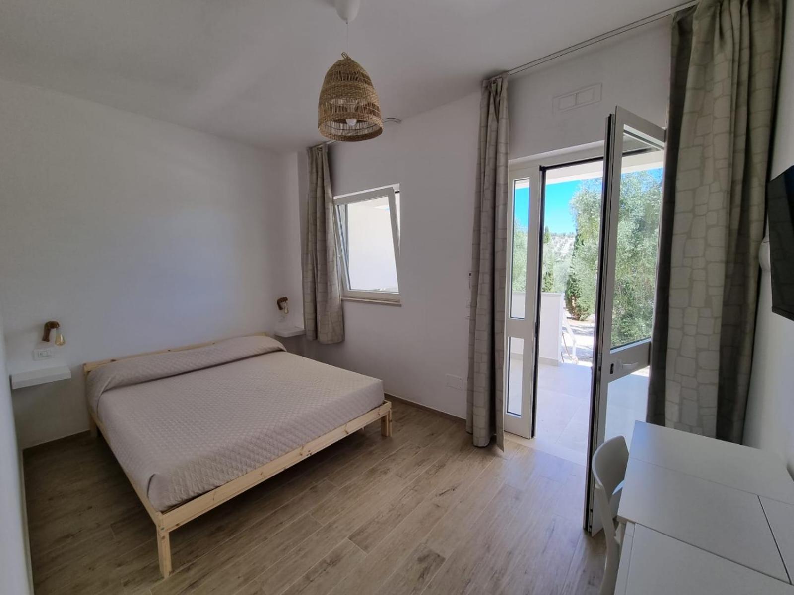 Le Fronde Vieste Bagian luar foto